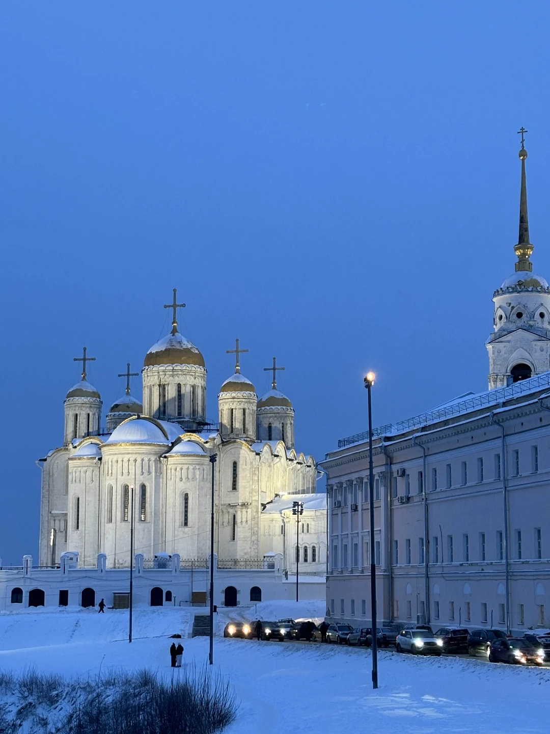Владимир в историях и лицах с посещением Успенского собора (Анастасия)