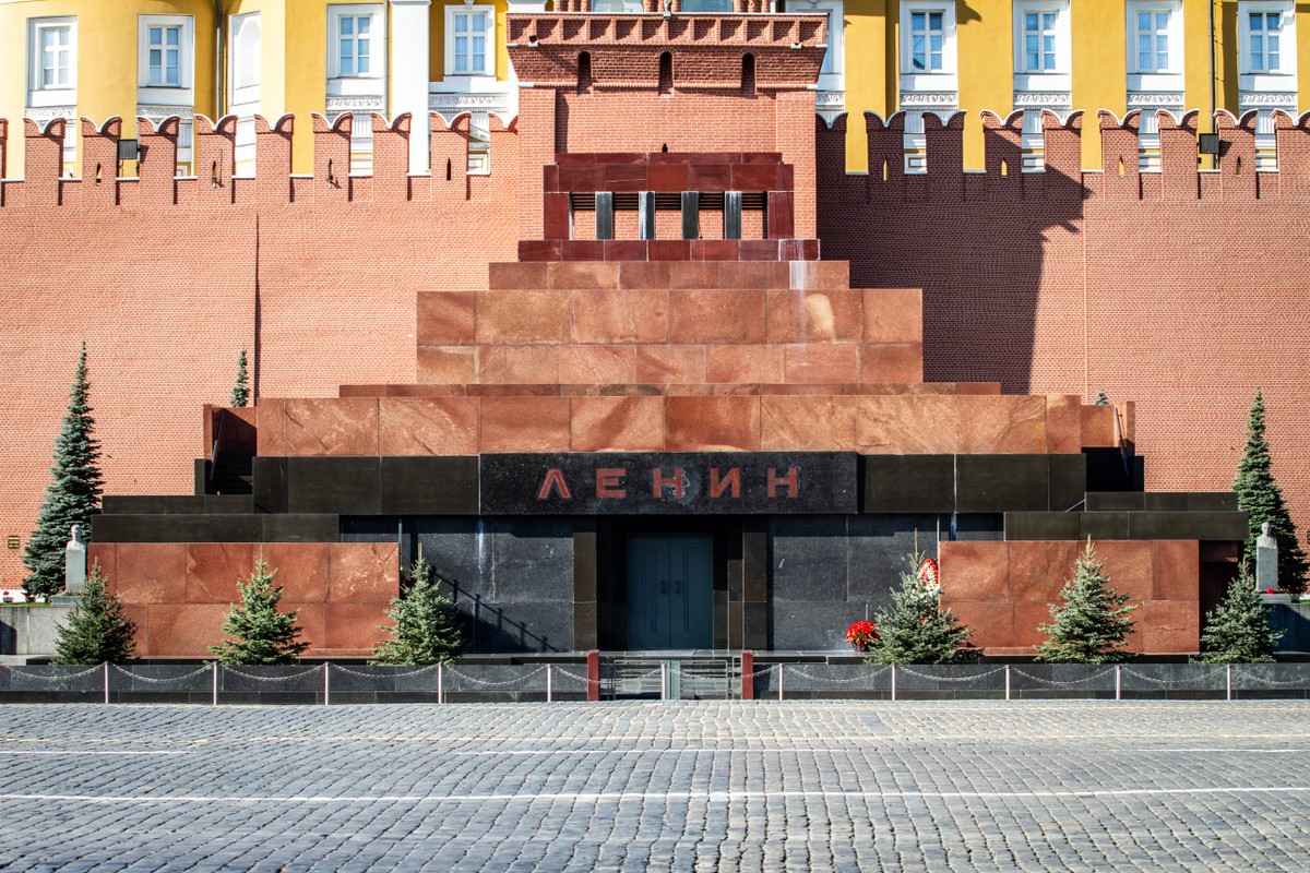 Фото Москва — обязательно к просмотру (с гидом и профессиональным водителем)