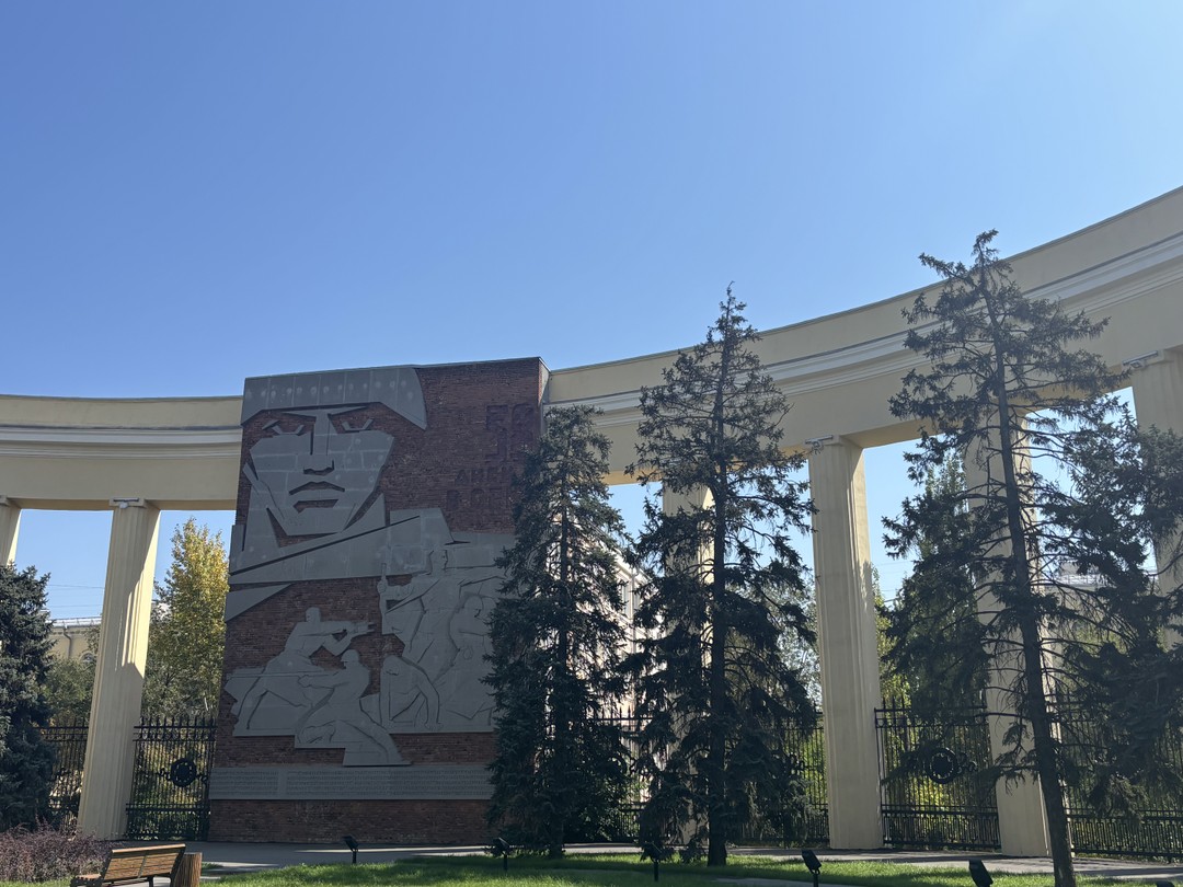 От нулевого километра - к дому Павлова (Галина)