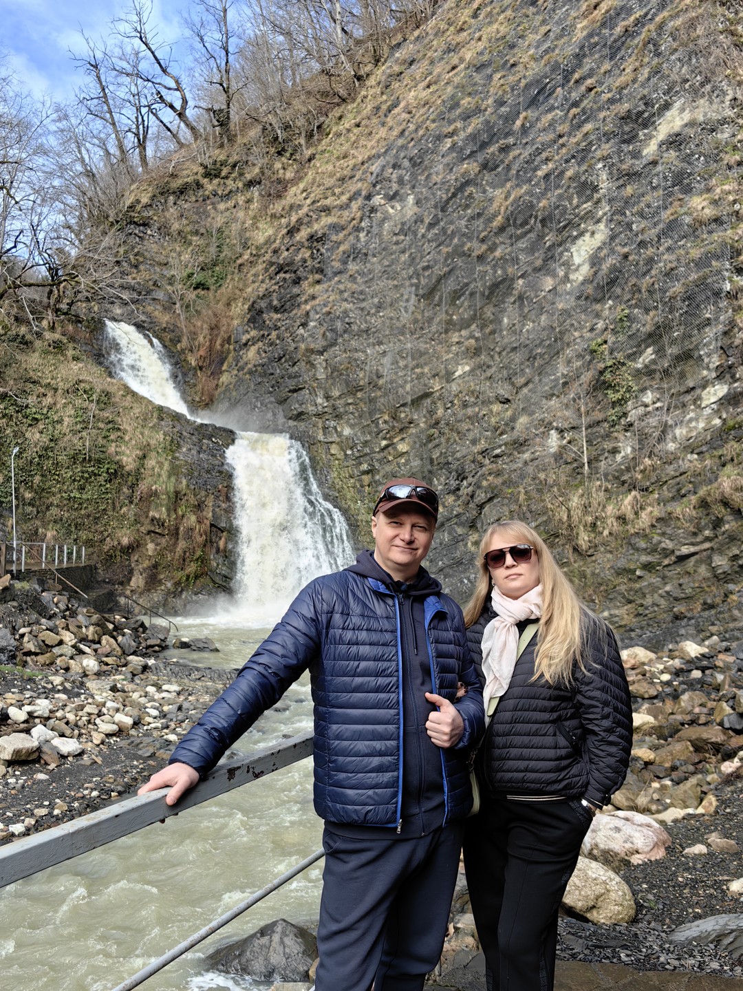 Буду краток. Февраль 2026 года. Семья 3 человека. Поездка с Романом была увлекательной, интересной, познательной! Доставил