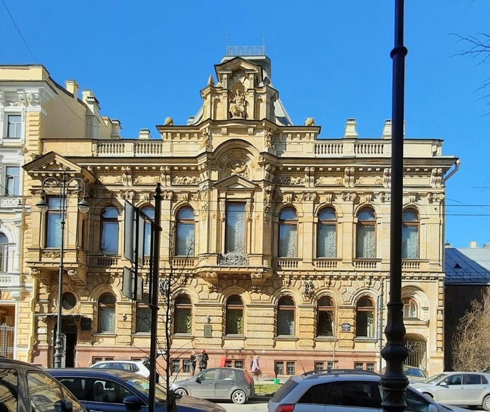 Аристократия Санкт-Петербурга: биографии, драмы, судьбы эмиграции