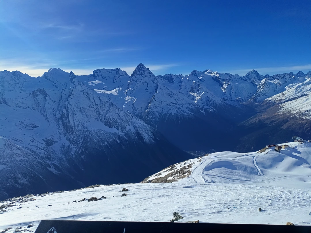 Всё прошло на отлично! Благодарим Александра ща отличную экскурсию, безопасность и комфорт!