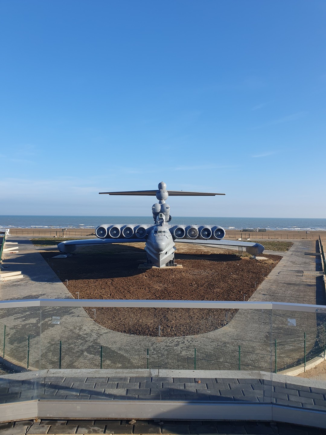 Хороший у нас был гид Надим (он же и водитель), профессионал своего дела. Все информативно, с душой