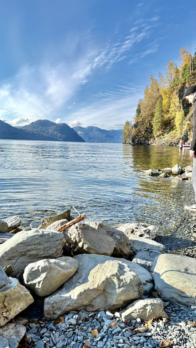 Повезло с погодой и Телецкое озеро открылось во всей своей красоте. Благодарю Вячеслава, все прошло достойно