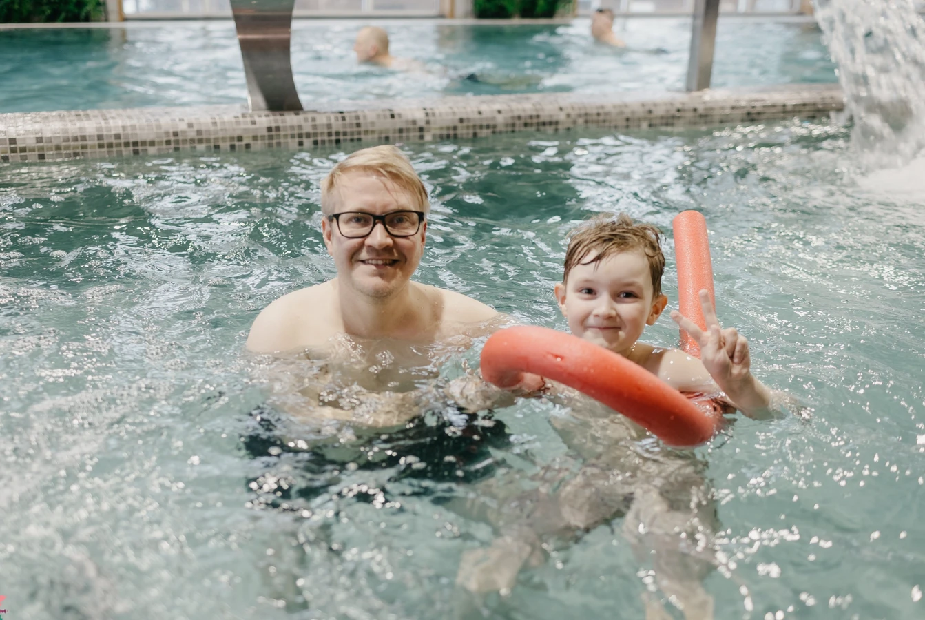 Семейные выходные в спа-отеле с кукольным театром, творческим мастер-классом, настолками и йогой