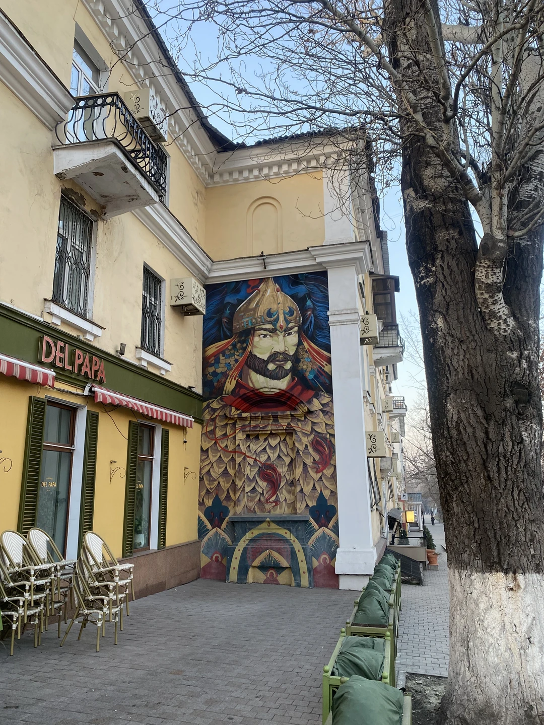 Экскурсия прошла очень интересно, и гуляли много, что позволило увидеть город, и материала услышано было много