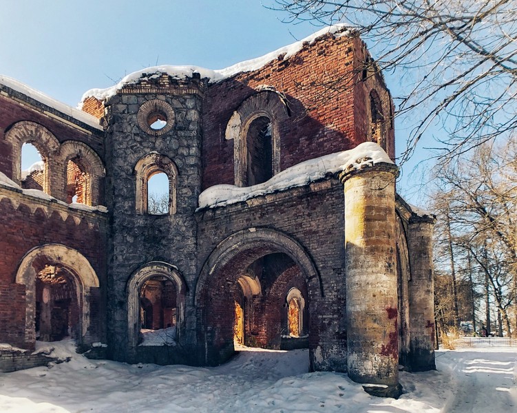 Фото - Экскурсия: "Заброшенные усадьбы Ленобласти: групповая экскурсия"