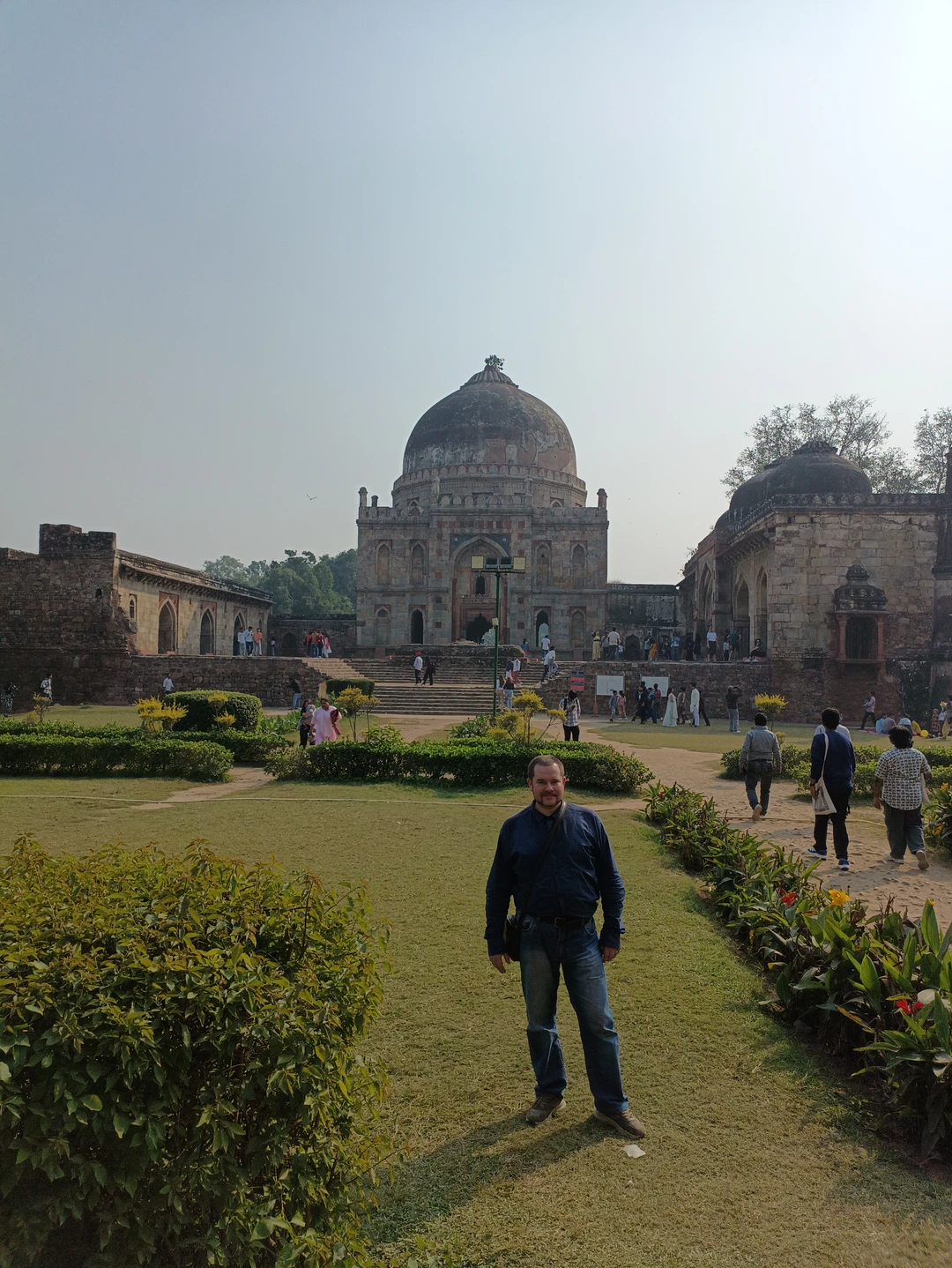 Отличная получилась экскурсия по Дели за один день! Побывали в действующем храмовом комплексе Акшардхам, посмотрели храм