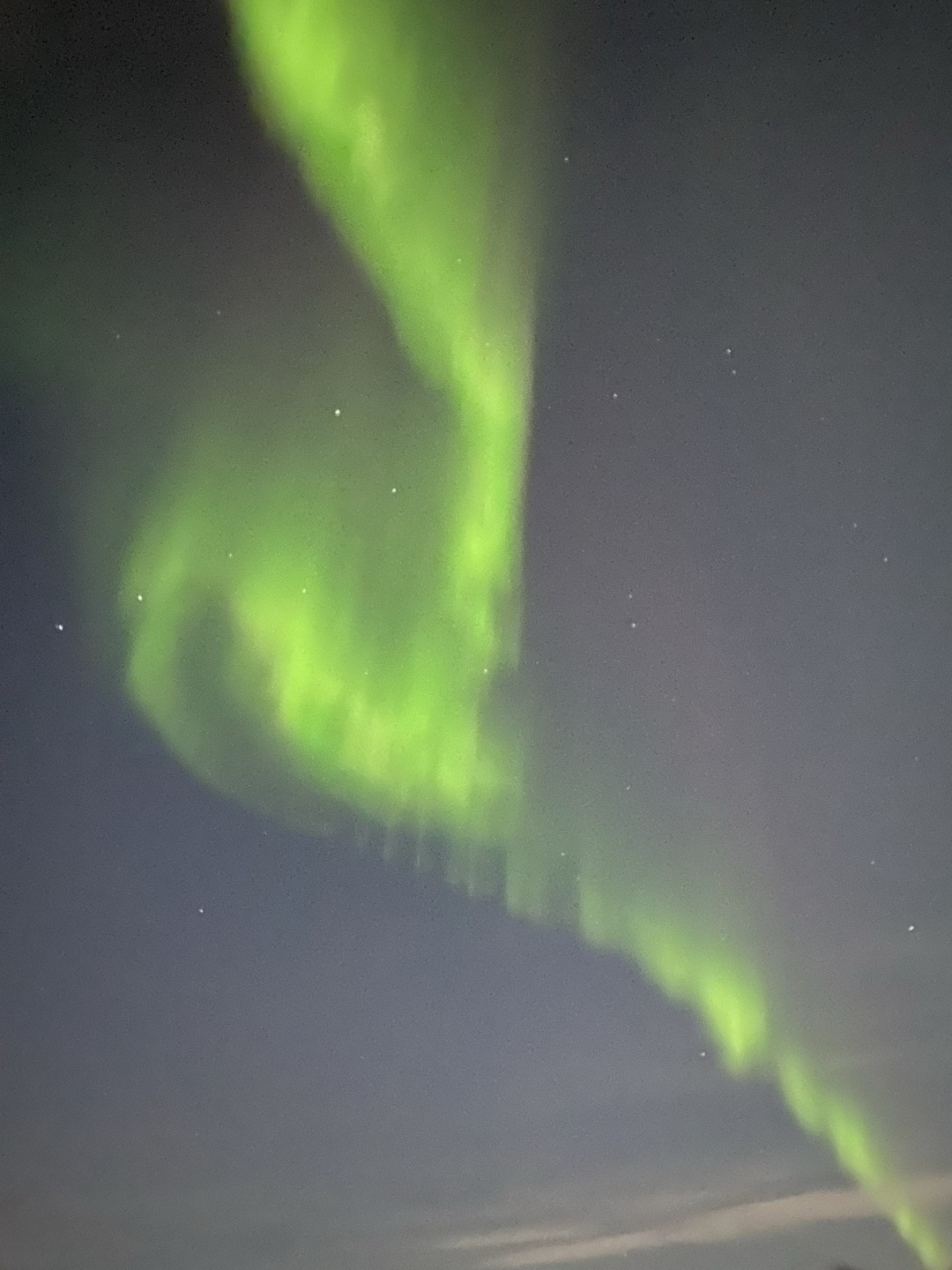 Команда Романа просто супер! Мы были с маленьким трехлетним ребёнком, машина комфортная, тёплый чай и правильное