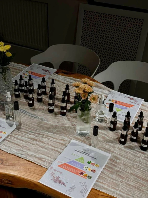 Парфюмерный мастер-класс в петербургской кофейне