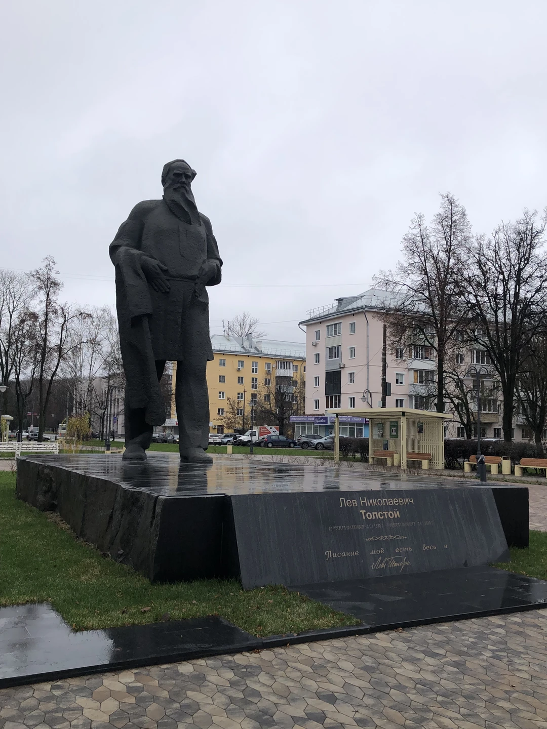 Великолепный экскурсовод Ольга! Информация запомнится навсегда! Мастер своего дела и интересный человек!