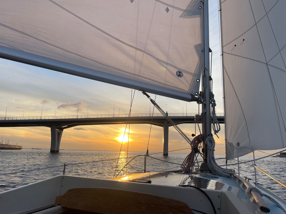 Экскурсия Закат — под парусами!