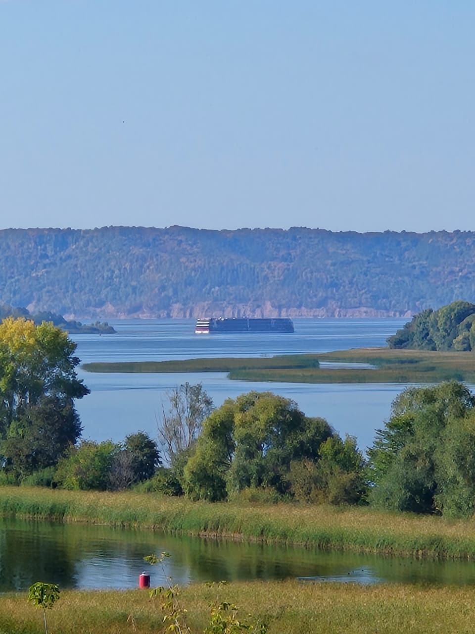 Огромная благодарность Владиславу за увлекательную экскурсию! Экскурсия построена грамотно и логично, что позволило нам легко воспринимать