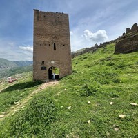 Фото отзыва 3: экскурсия "Аул-призрак Гоор, старый Кахиб и Язык Тролля — в компании местного жителя"
