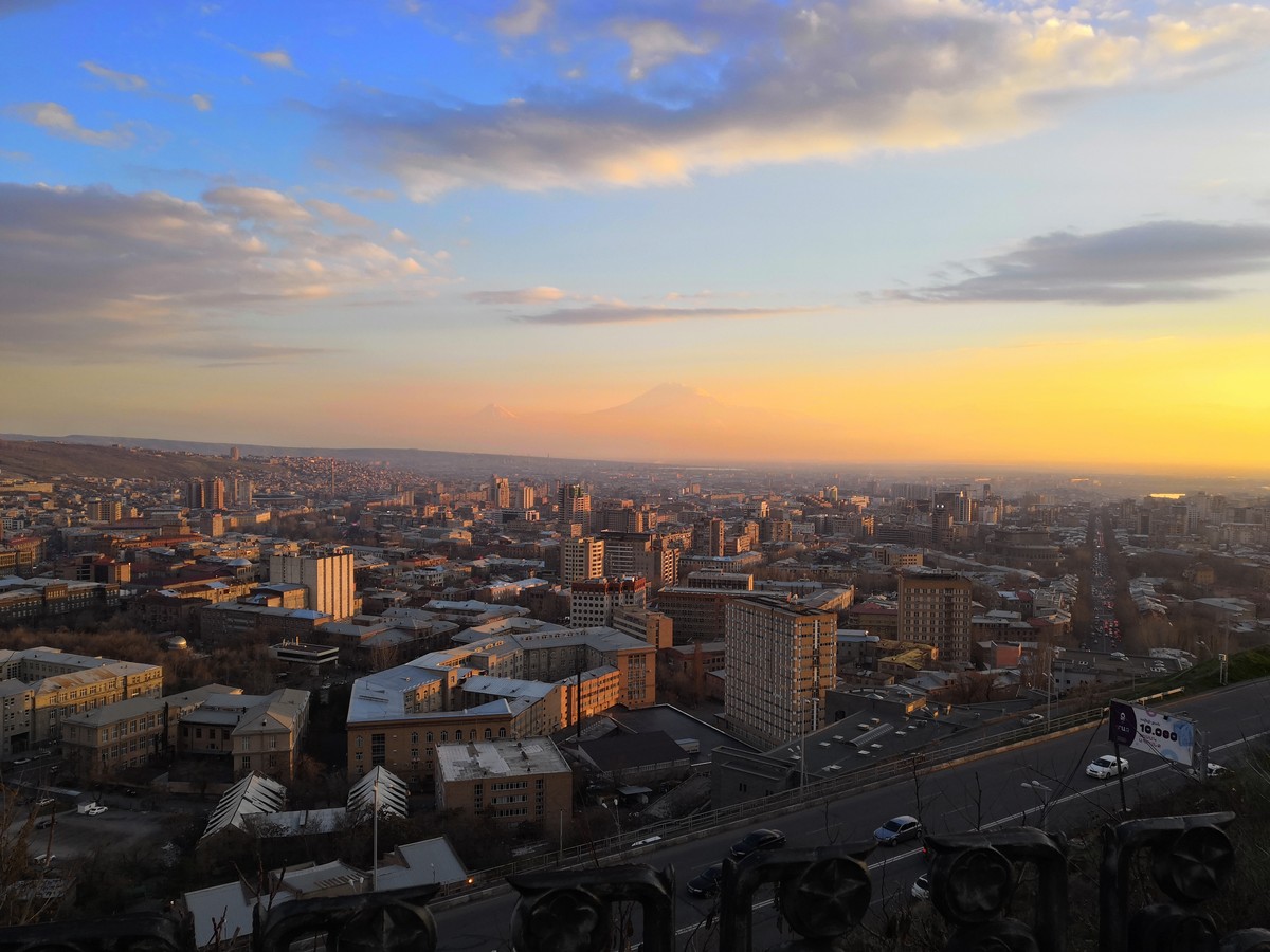 Главное изображение экскурсии - В ритме города: по Еревану — на метро!