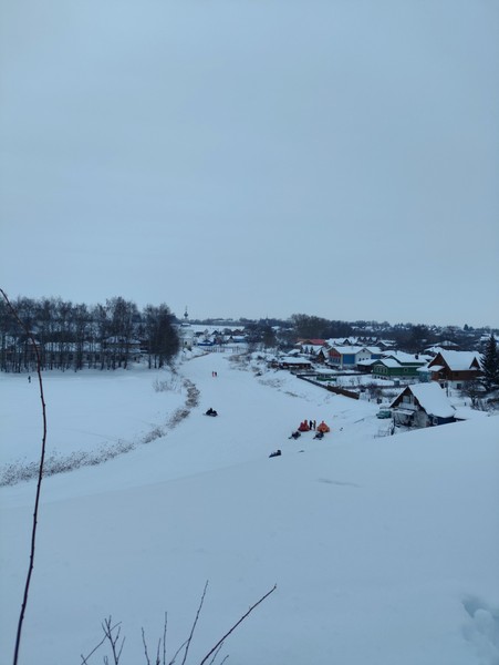 Очень понравилась прогулка с гидом Александром. У нас получилась индивидуальная экскурсия, так как нам предложили пойти