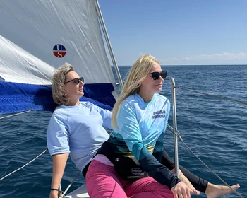 Экскурсия по Караколу, культурный центр и прогулка на парусной яхте