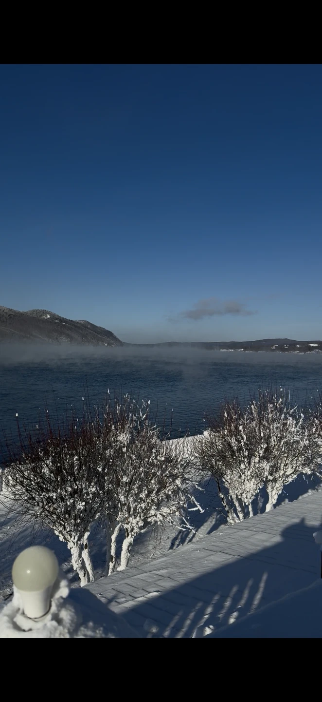Ездила на Экскурсию в Листвянку. Ольга потрясающая внимательная девушка!! Мы заезжали в музей Тальцы, очень интересный