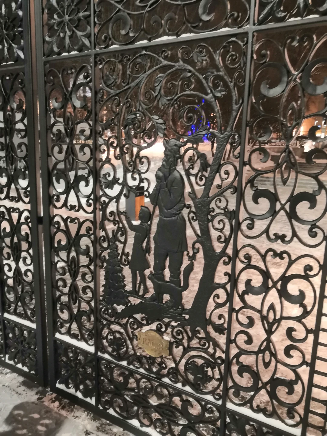 Потрясающий экскурсовод!