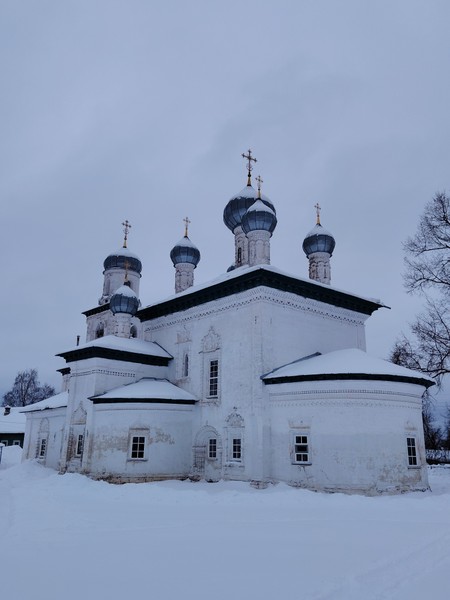 Мария, огромное спасибо за экскурсию. Позновательно, интересно, захватывающее. Это был не монотонный рассказ, а беседа, увлекающая