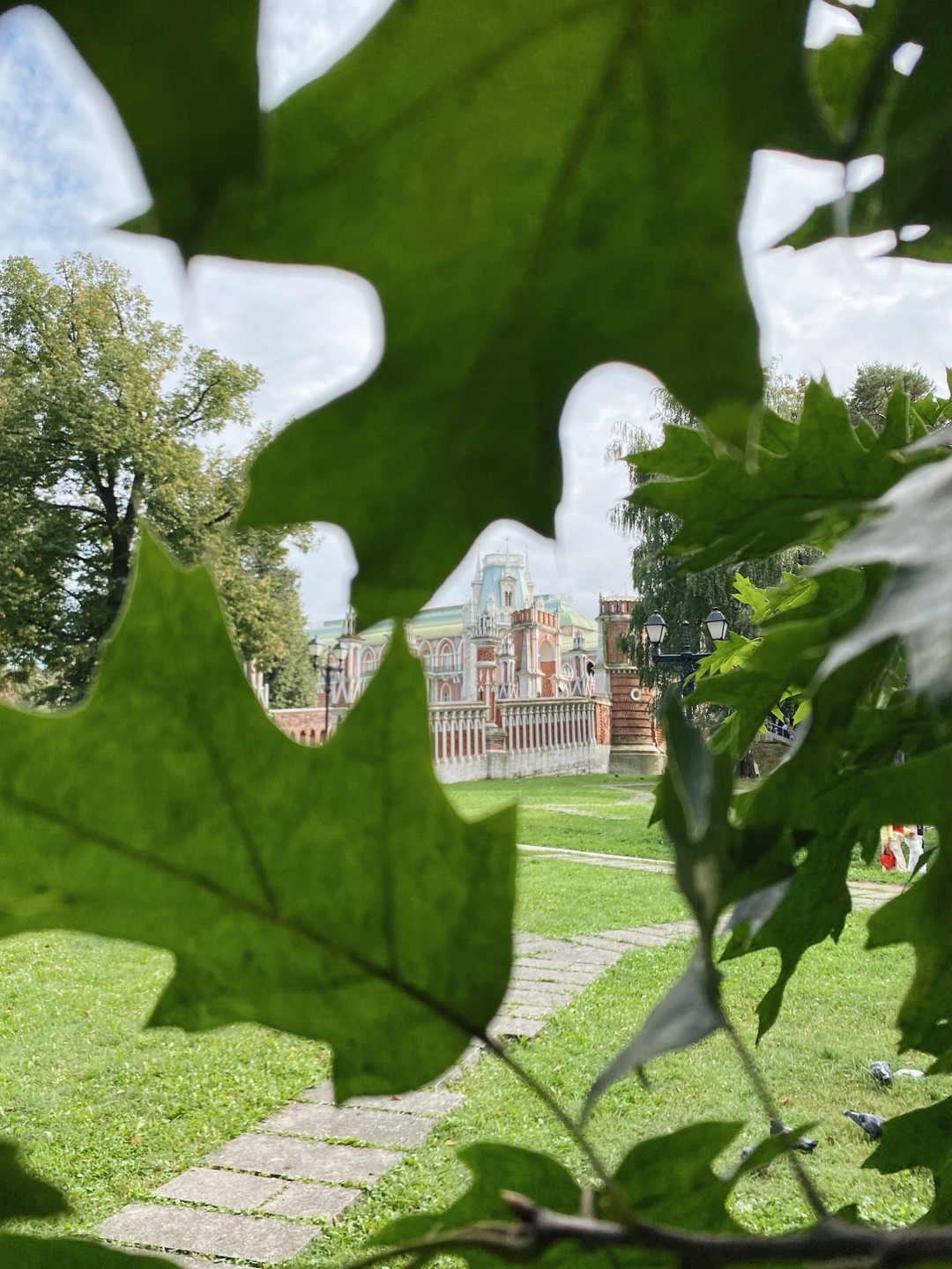 У Екатерины оочень много знаний! И ей интересно ими делиться, плюс она обожает Царицыно — а