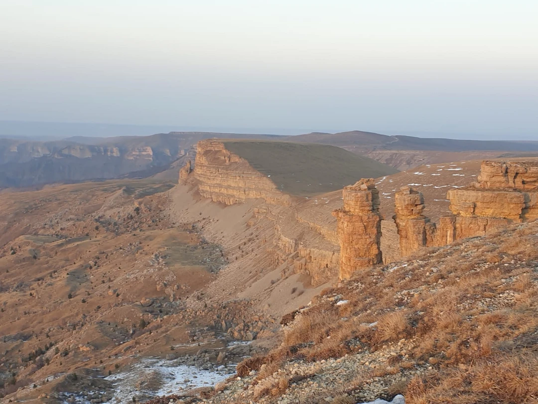 Экскурсия замечательная! Оооочень красиво! Марсианские пейзажи! Отдельное спасибо организатору - Магомеду!!! Отличное чувство юмора, вежливость и