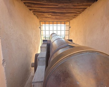 Низва, восточные базары и горы Джабаль-аль-Ахдар