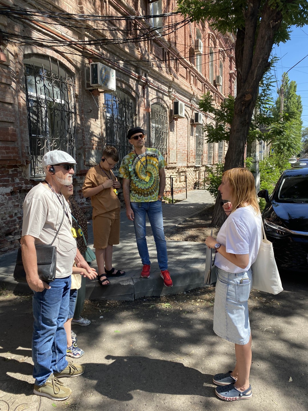 Прекрасная экскурсия чтобы за короткий срок действительно влюбится в Астрахань. Ирина много рассказывает про архитектуру, исторические