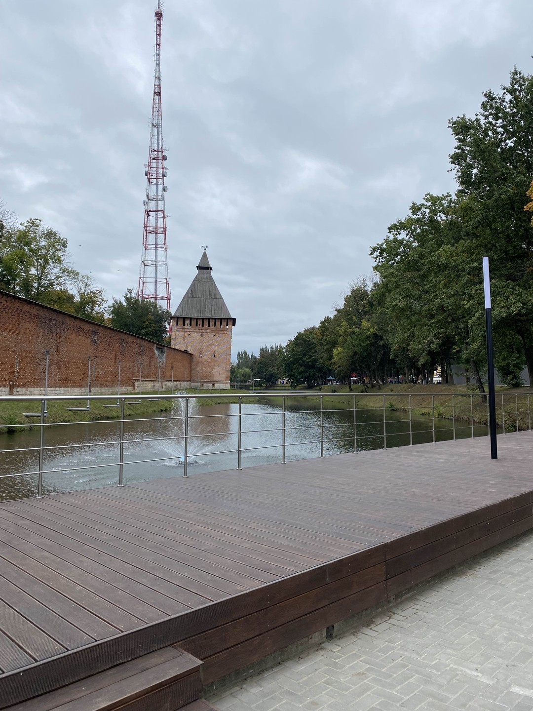 Мы приехали из Тверской области, заранее забронировали экскурсию. Экскурсовод, Наталья, назначила место встречи так как удобно