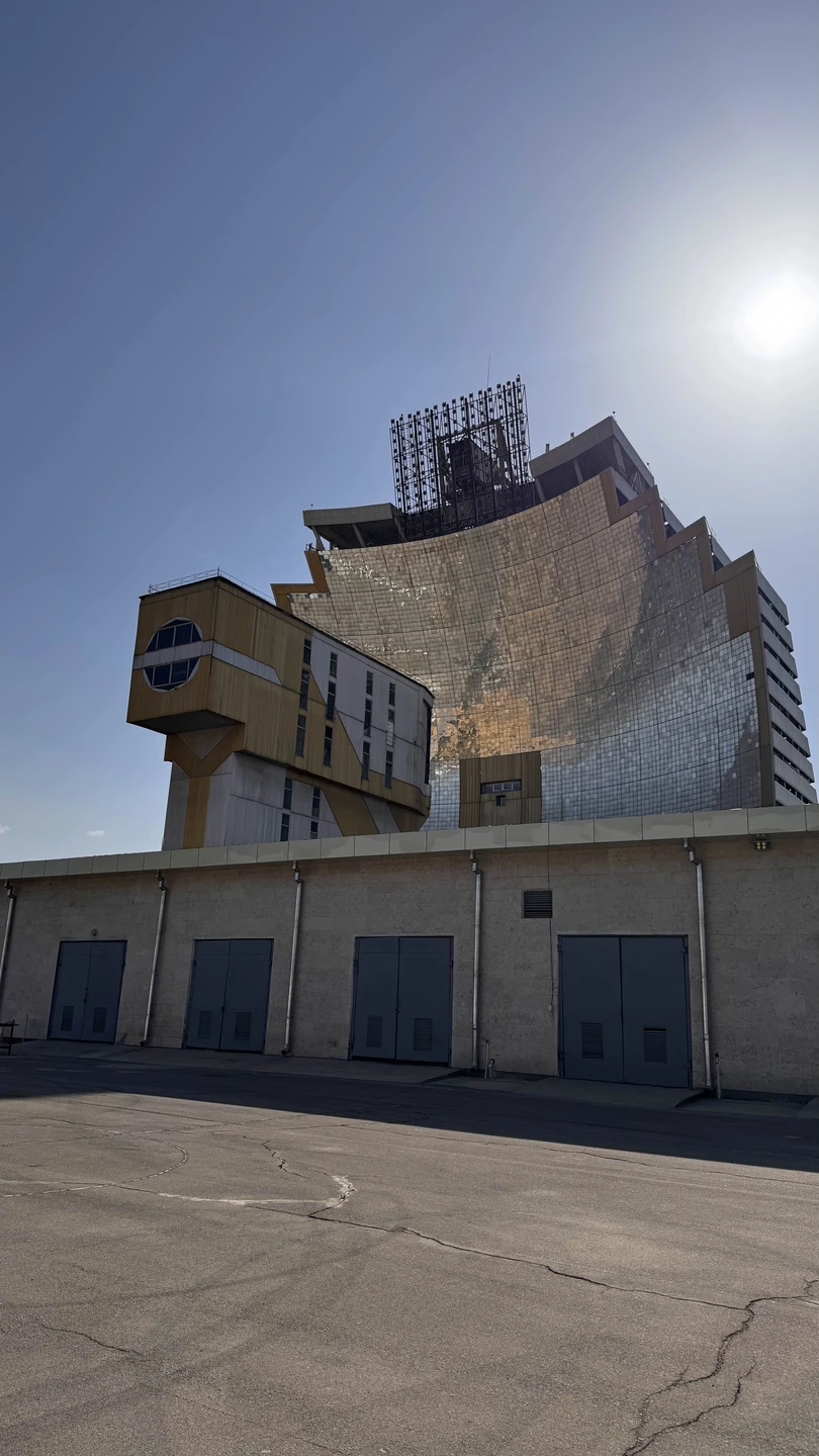 От науки к вершинам: поездка в Институт Солнца и горы Чимган (Анджела)