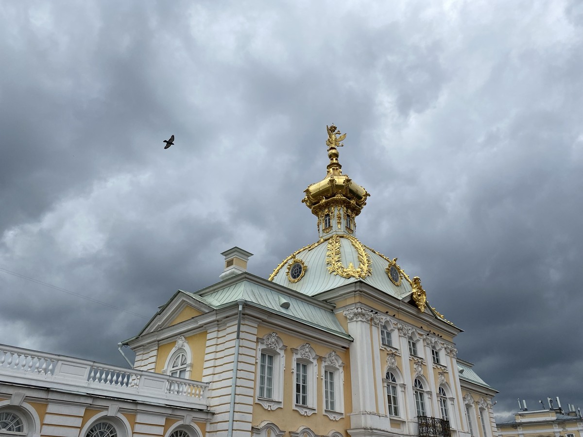 В Петербург из Москвы с заездом в Торжок: автобусный тур на майские праздники