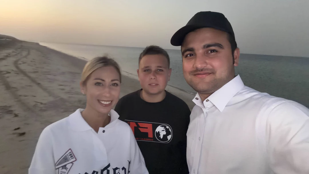 We returned with incredible impressions from the tour, where they happily showed us the buggies and