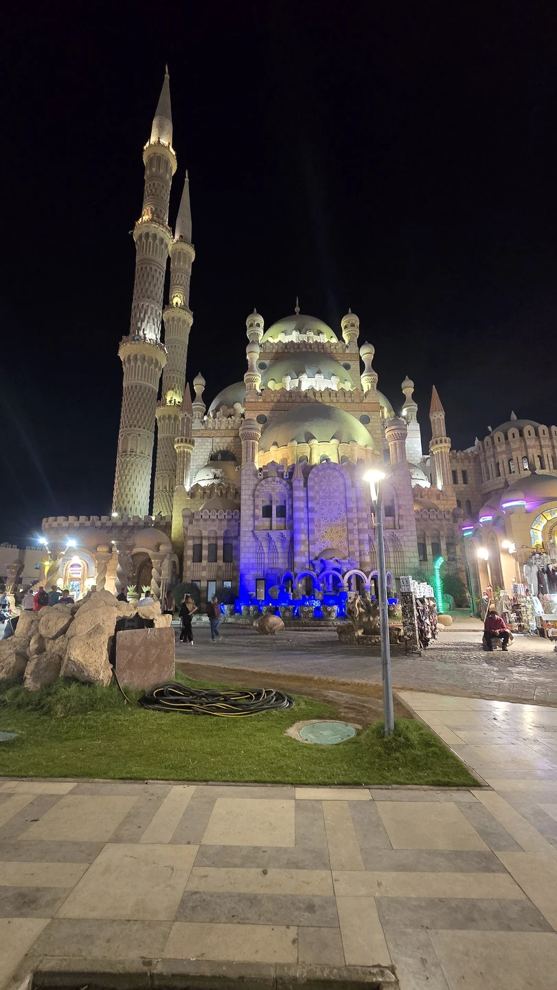 Посетили индивидуальную экскурсию в Шарм-эль-Шейх с замечательным гидом Натальей. Очень хотелось именно с местным жителем посетить