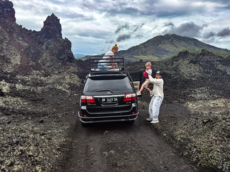 Потрясающее путешествие по экзотическим местам Бали! Ваян - самый лучший гид из всех, кого мы встретили