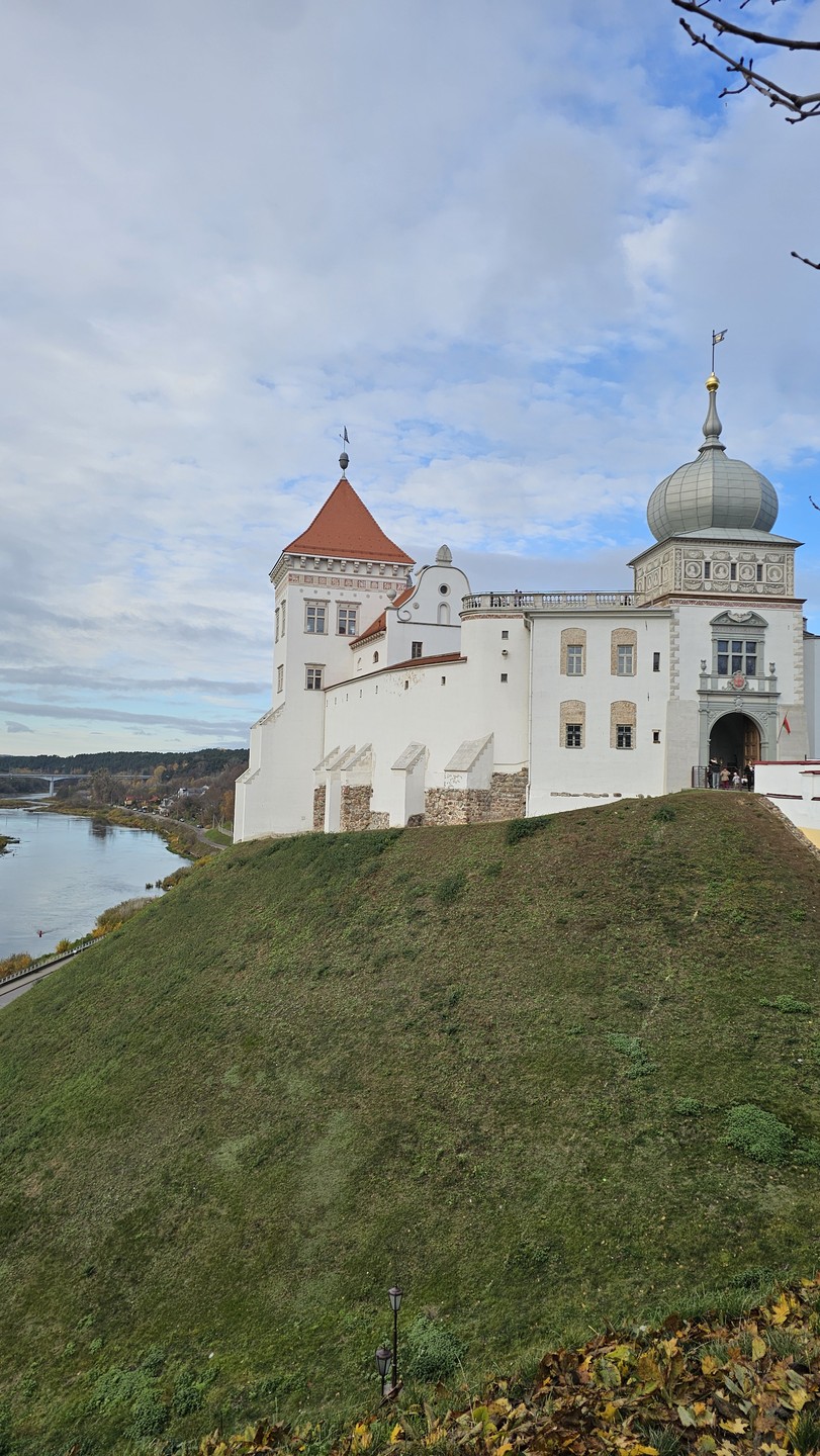 Гродненский палимпсест: экскурсия с коренным жителем и историком (Максим)