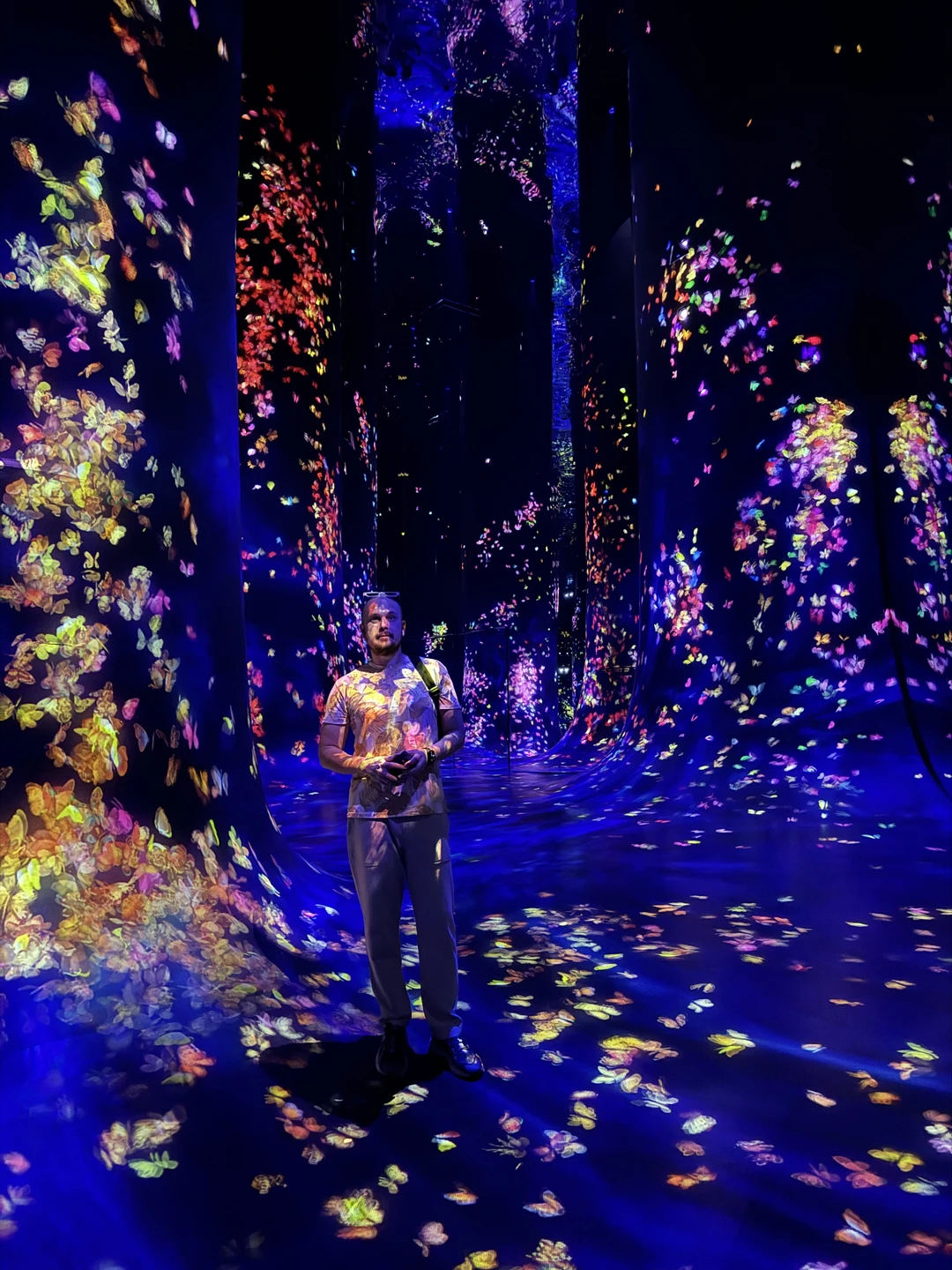 Выражаем огромную благодарность гиду Беку за незабываемое путешествие в Абу-Даби! Поездка была лёгкой, комфортной, позитивной, душевной