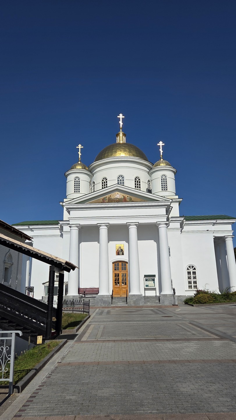 Были на экскурсии по Нижнему Новгороду с Олегом. Экскурсия очень понравилась. Он замечательный экскурсовод, знающий и