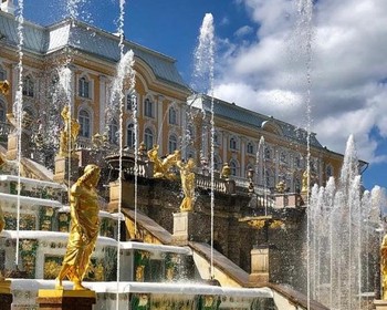 Большой дворец Петергофа