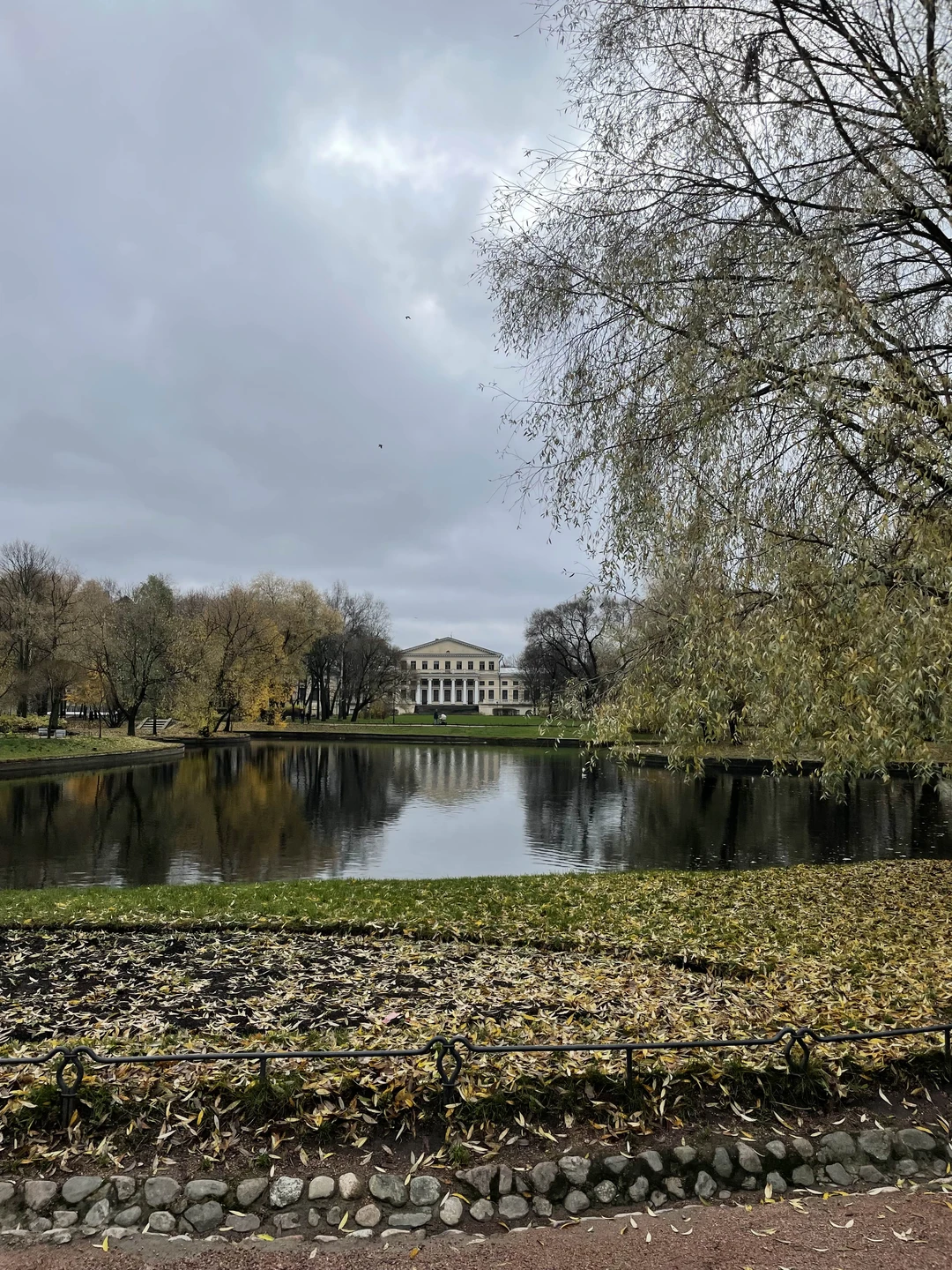 Прекрасная экскурсия, авторский рассказ. Два часа как на одном дыхании. Много интересных подробностей не только о