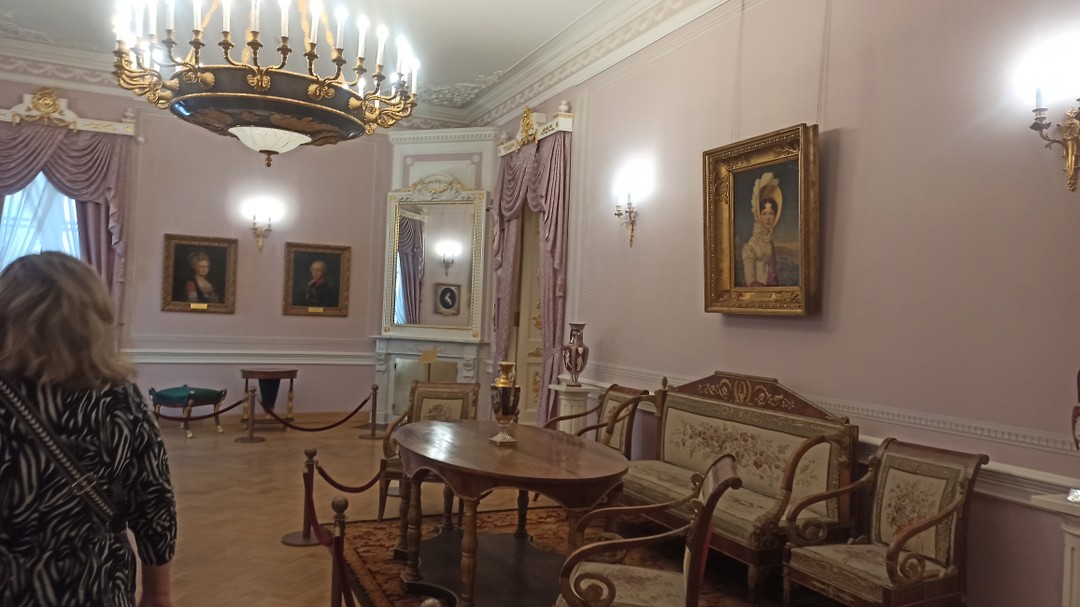 Алексей, спасибо большое, было безумно интересно и познавательно. Мы провели время с огромной пользой