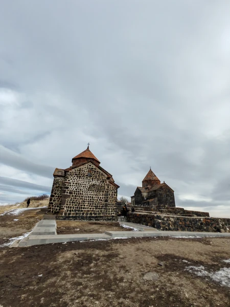 Столько же ошеломляющих впечатлений как и сам бескрайний Севан 🔥 С нами была Ирина, интересно, очень