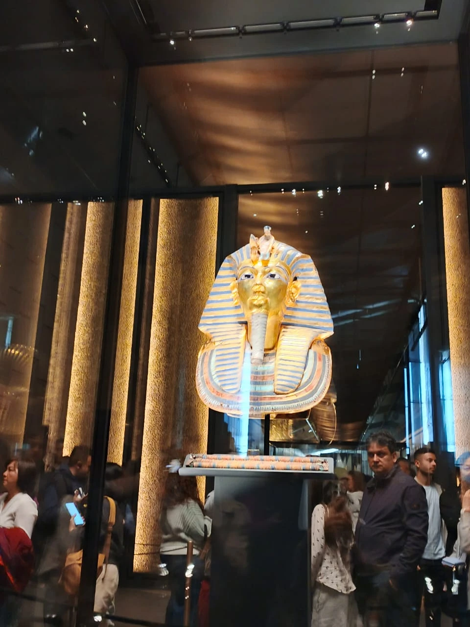 Тайны пирамид Саккары, Дахшура и Гизы (Надежда)