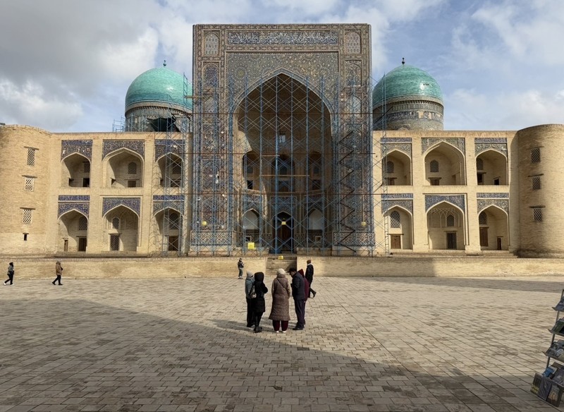 Невероятная экскурсия по Бухаре — это было настоящее путешествие во времени! От всего сердца благодарим гида