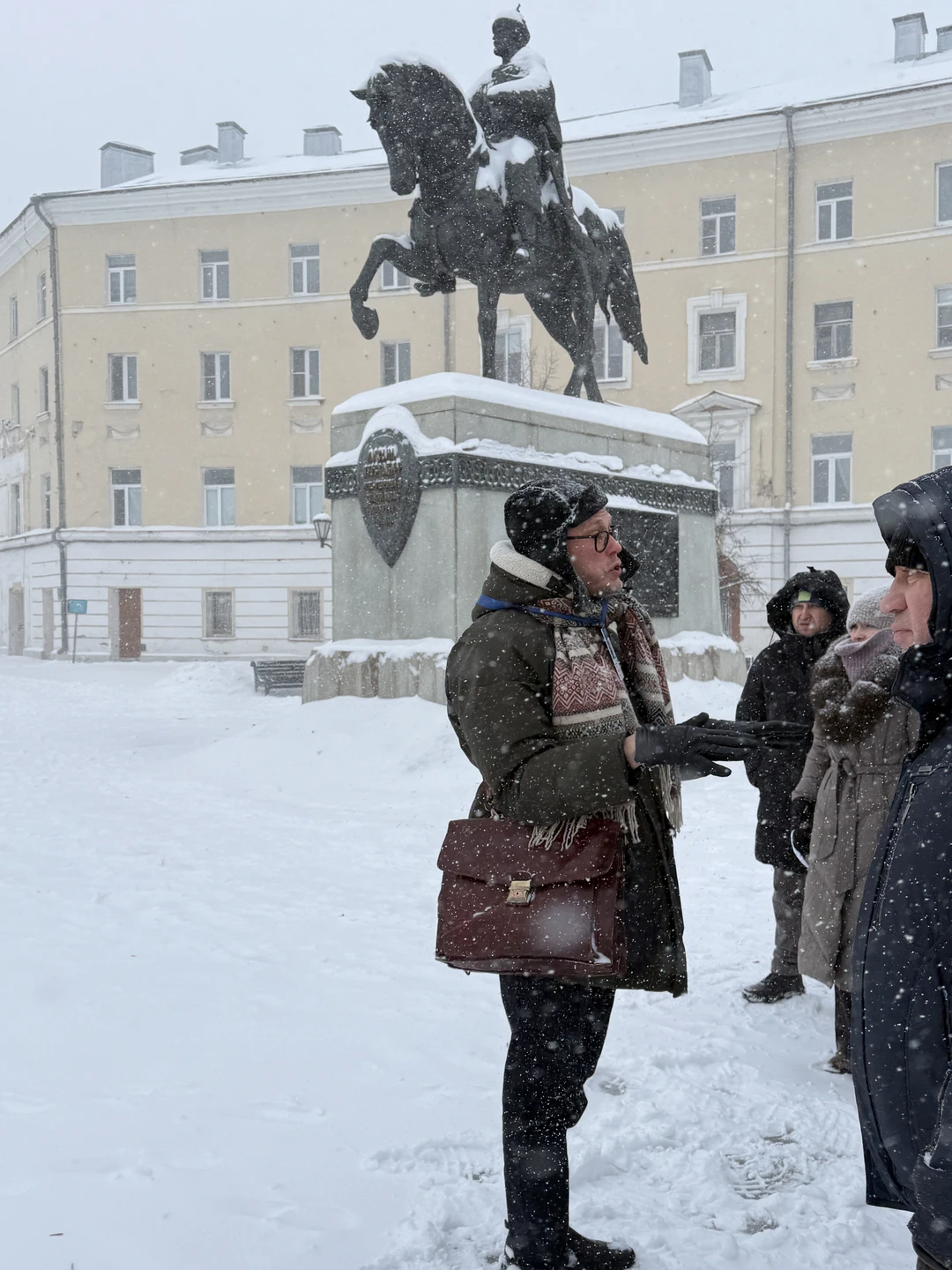 «Клянусь своей треуголкой». Прогулка по Твери эпохи Екатерины Великой 9.01.26 Прекрасная атмосфера, Алексей очень зарядил нас