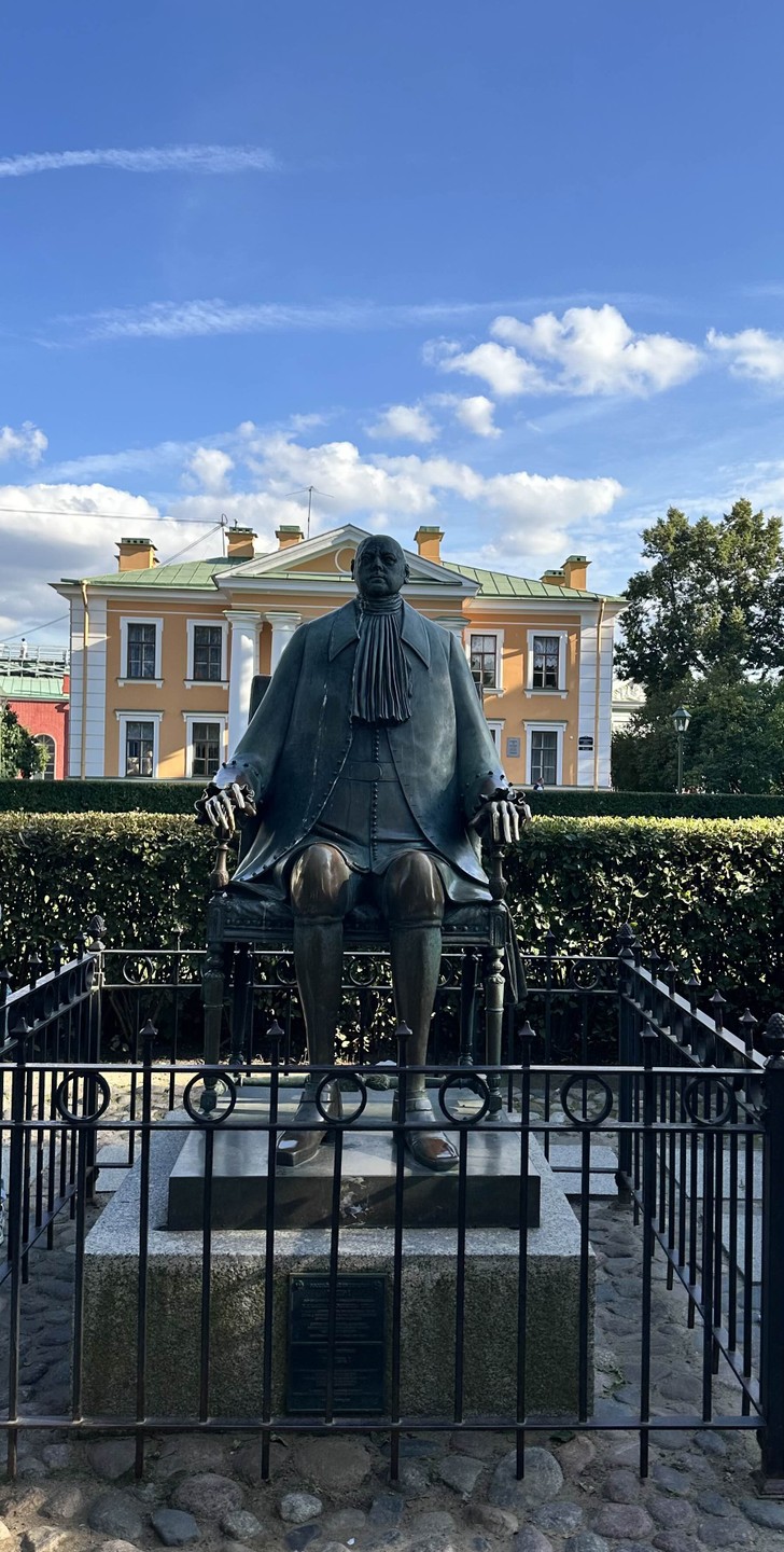 Петропавловская крепость: экскурсия в небольшой группе (Татьяна)