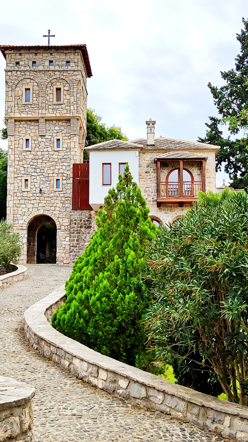 Большое спасибо Евгению за замечательный день в соседнем государстве (путь был из Черногории и обратно). Сочетание