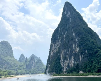 Летняя резиденция и перелёт в южные провинции Китая