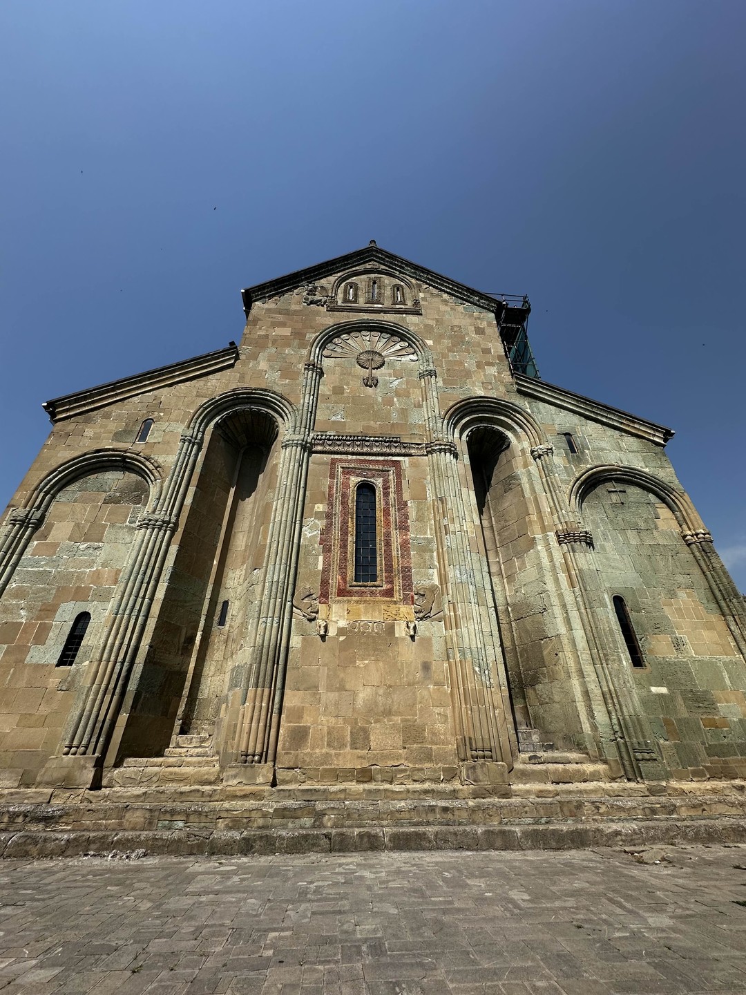 Мцхета и Ананури: о вере и природе