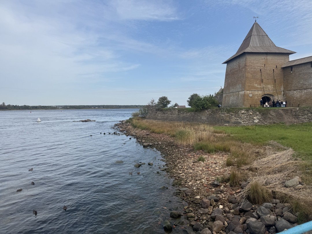 В крепость Орешек на мотоциклах (Людмила)