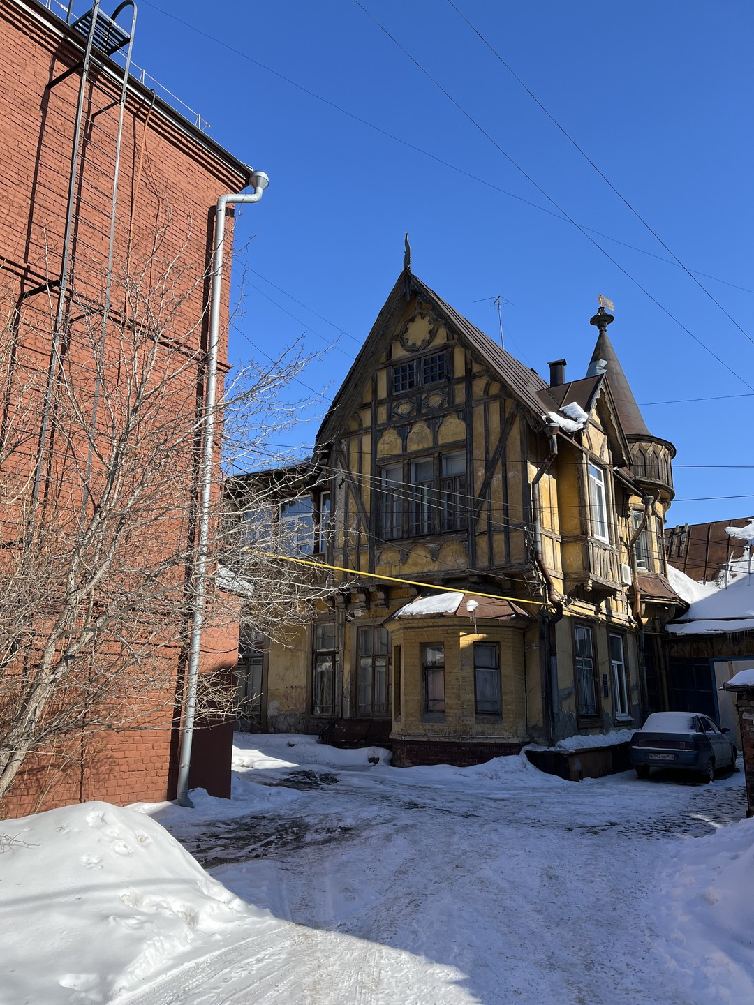 Спасибо, Александре за увлекательную экскурсию! В -20 ещё никогда не гуляли по городу с экскурсией))